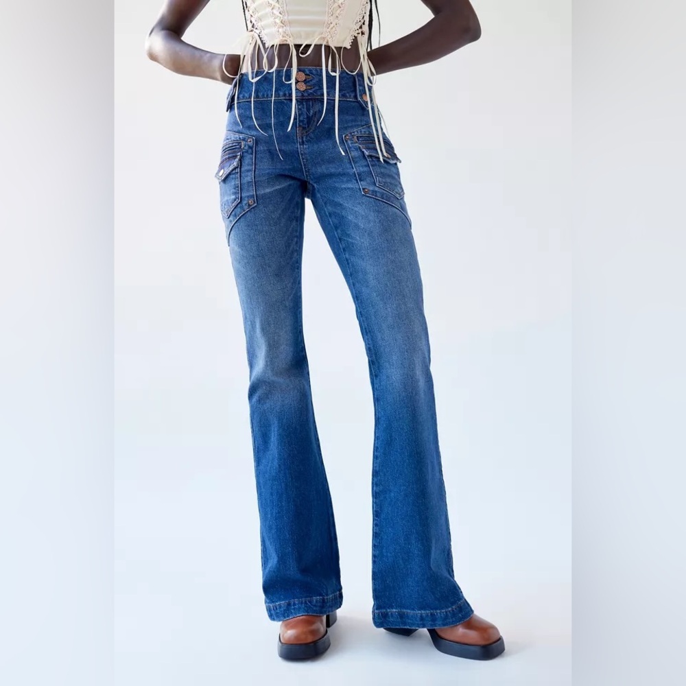 BDG Utility Micro Flare Jeans Urban Outfitters Blue Low Rise Jean Size 27 NWT
